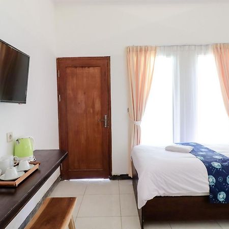 Balkondes Kenalan Hotel Magelang Buitenkant foto